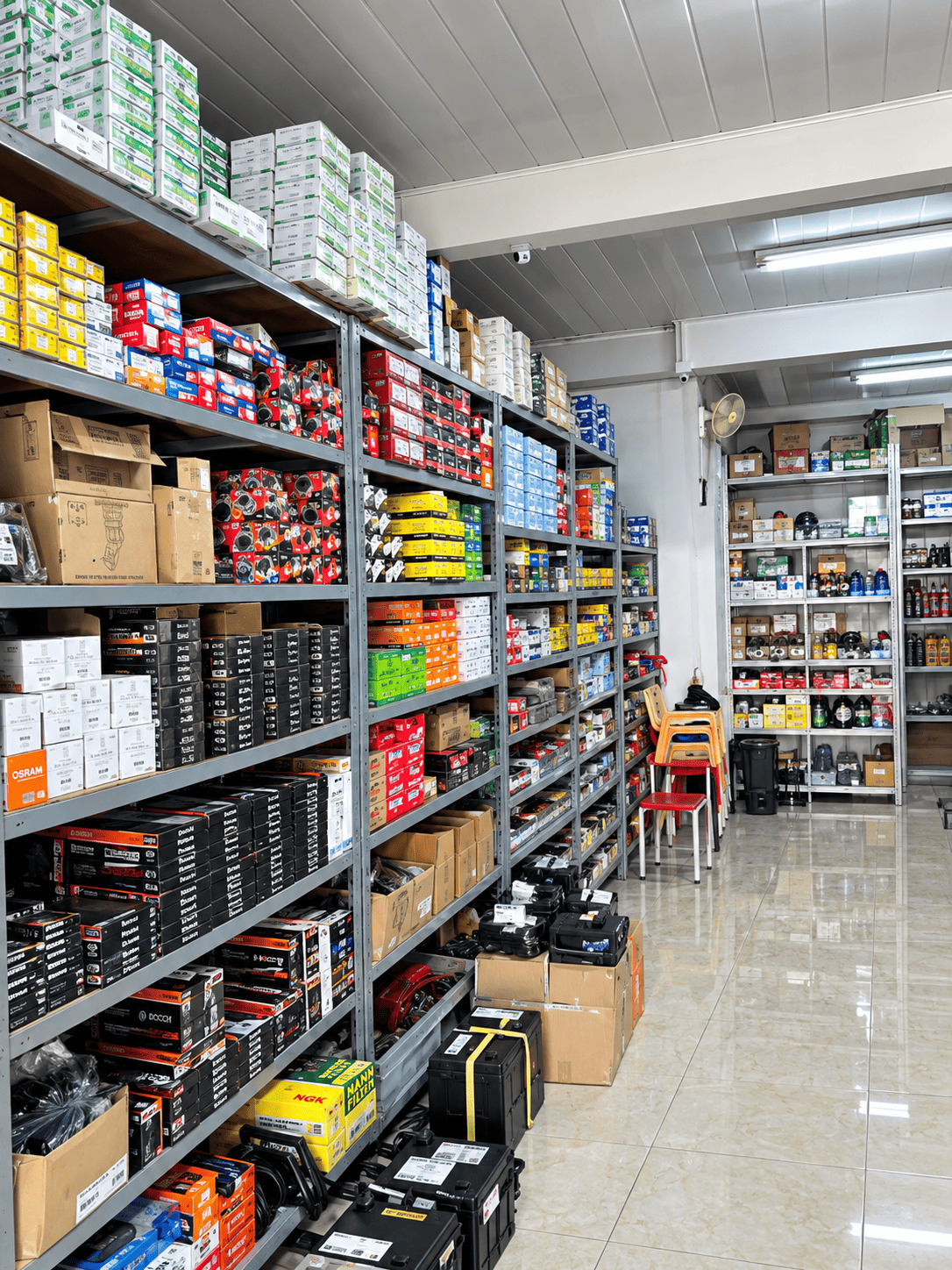 Solusi Perkakas Terpercaya untuk Profesional & Bengkel